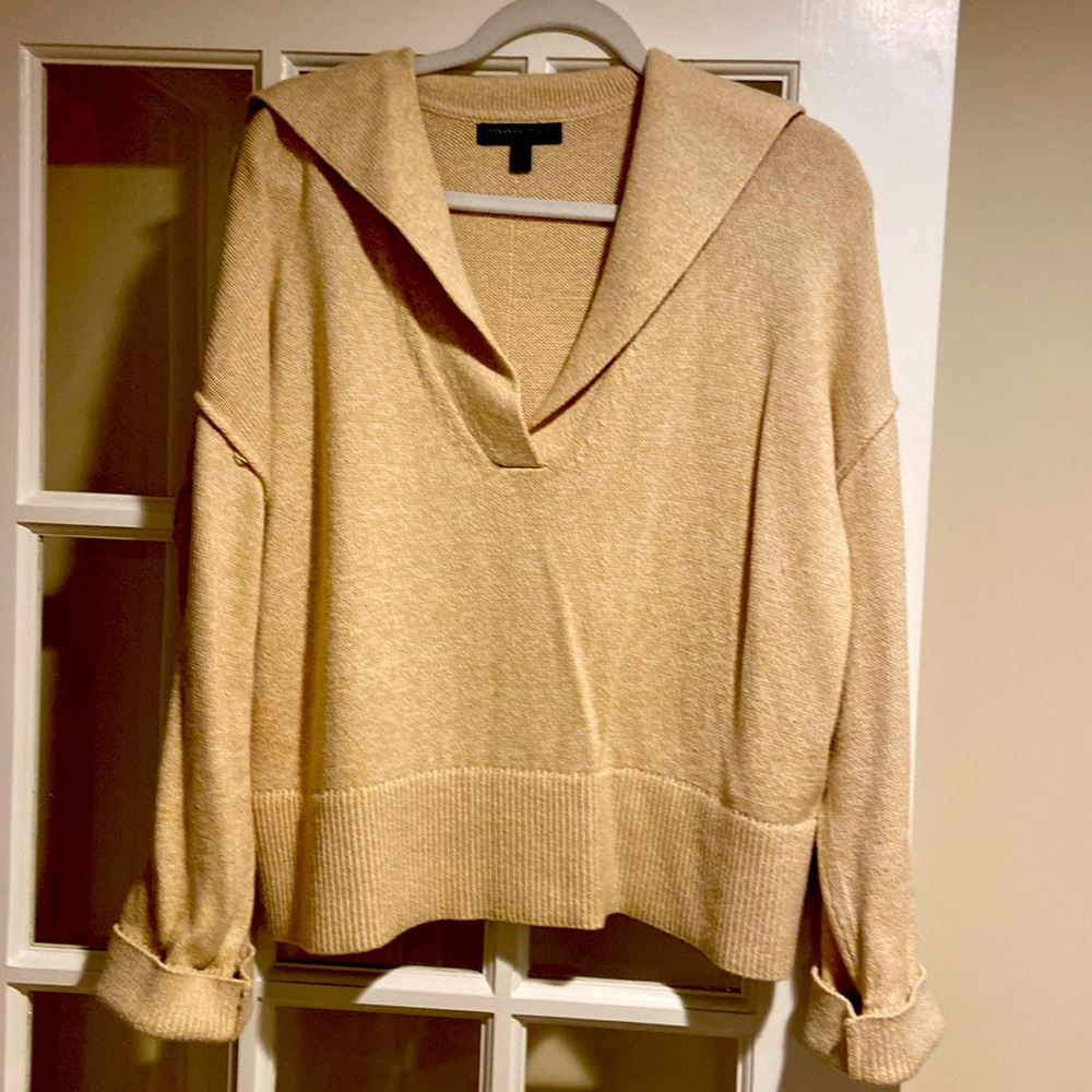 Banana Republic tan sailor collar sweater size small